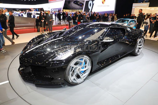 Bugatti-La-Voatio-Noire