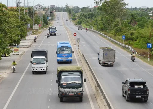 cấm xe tải
