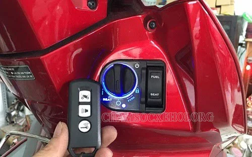 hướng dẫn mở cốp air blade