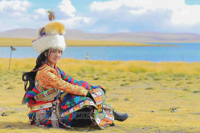Cô gái Tây Tạng