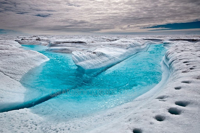Khi nhiệt độ tăng, băng tan khiến mực nước biển dâng cao hơn 