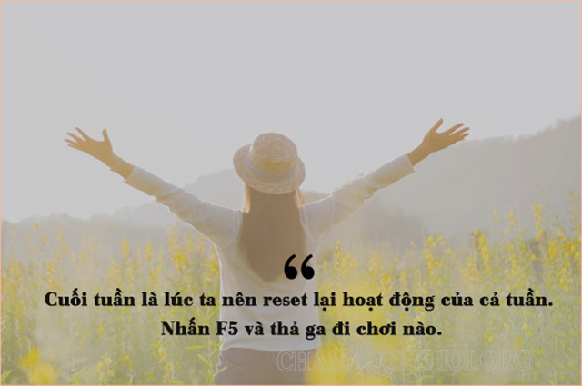STT cuối tuần độc đáo, ý nghĩa