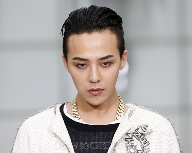  G-Dragon sở hữu ánh mắt lạnh lùng và quyến rũ 