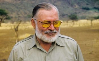 Hemingway là tên của nhà văn, tiểu thuyết gia và nhà báo nổi tiếng người Mỹ