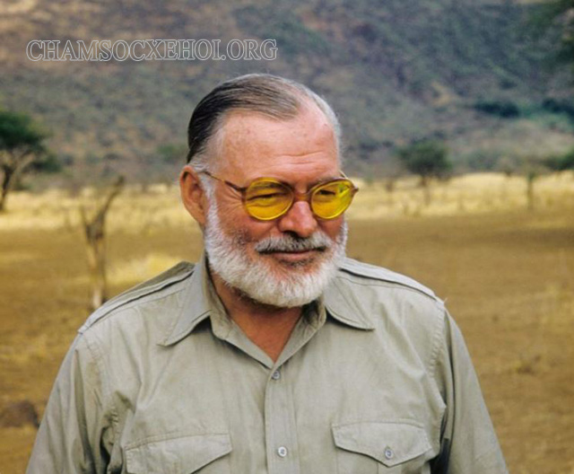 Hemingway là tên của nhà văn, tiểu thuyết gia và nhà báo nổi tiếng người Mỹ
