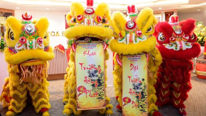 Câu đối chúc khai trương hay